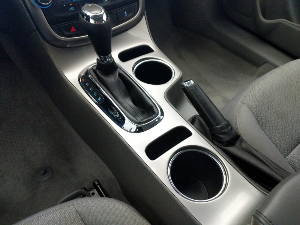 2015 Chevrolet Malibu - Center Console/Cup Holders