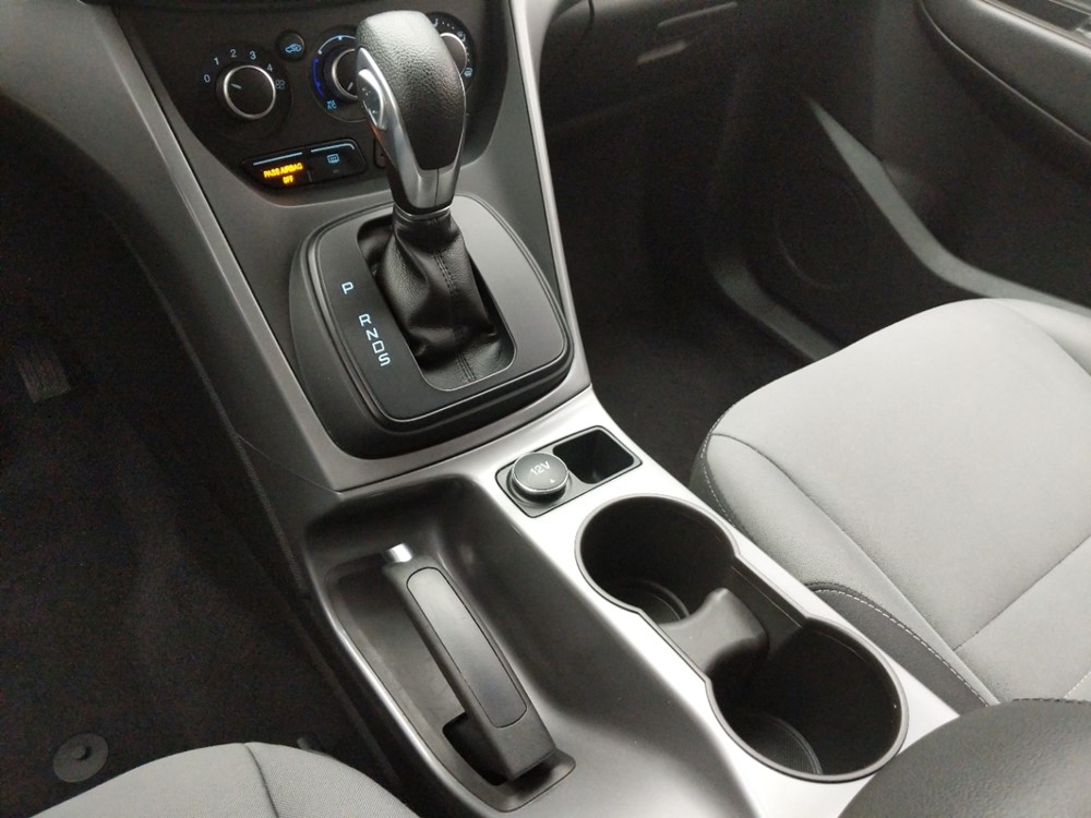 2015 Ford Escape - Center Console/Cup Holders