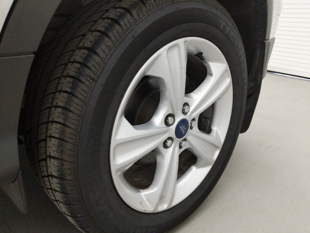 2015 Ford Escape - Wheel