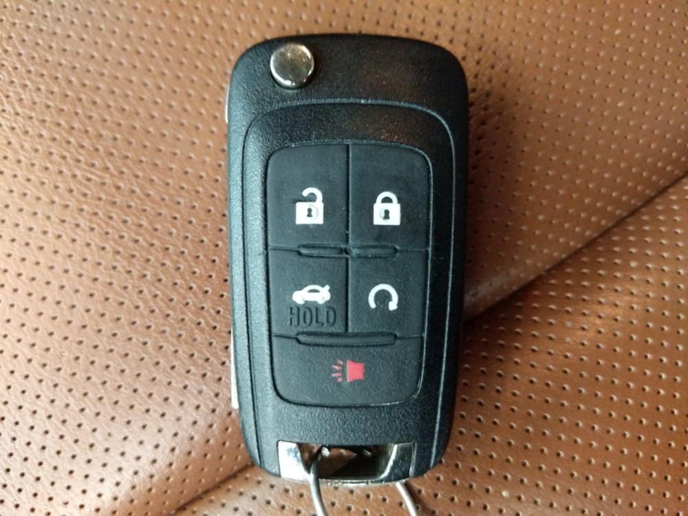 2016 GMC Terrain - Keys