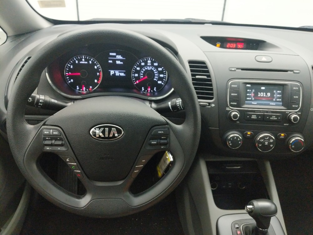 2016 Kia Forte - Driver Dash