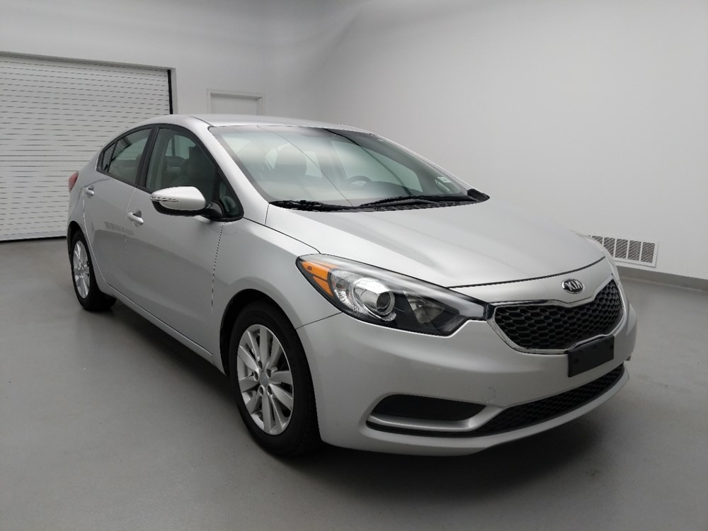 2016 Kia Forte - Passenger Front Bumper