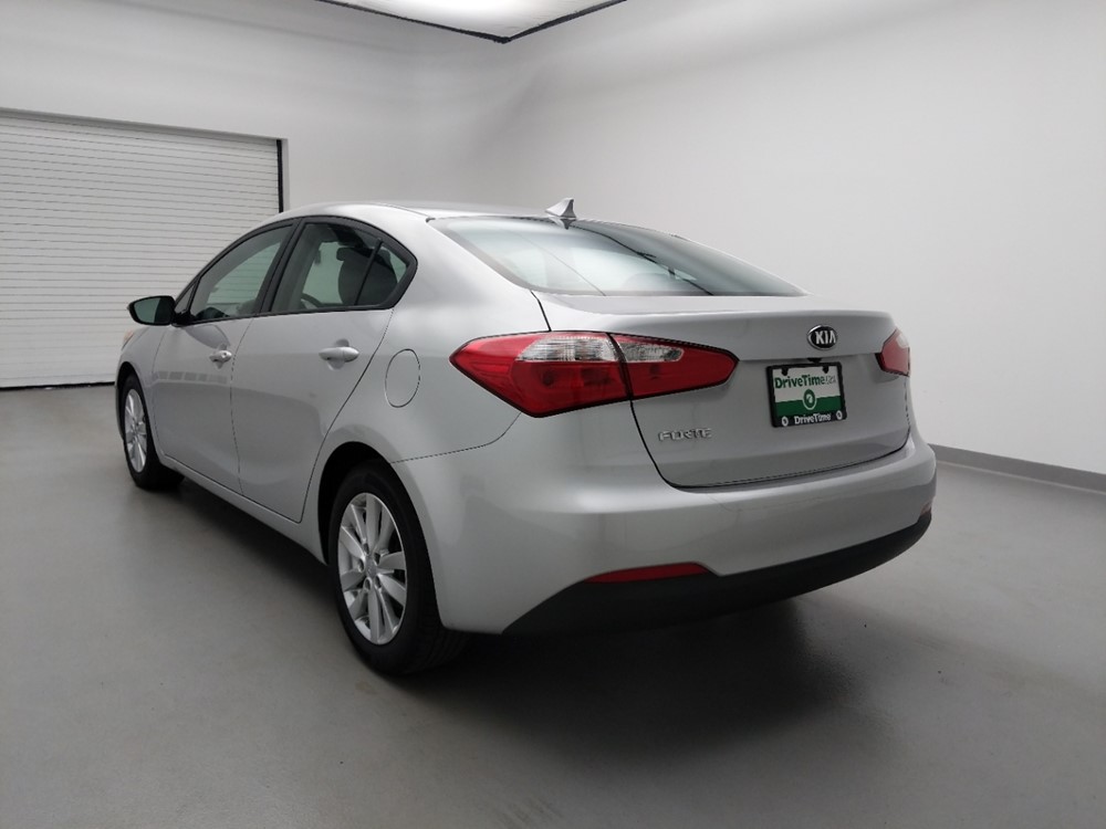 2016 Kia Forte - Driver Rear Bumper