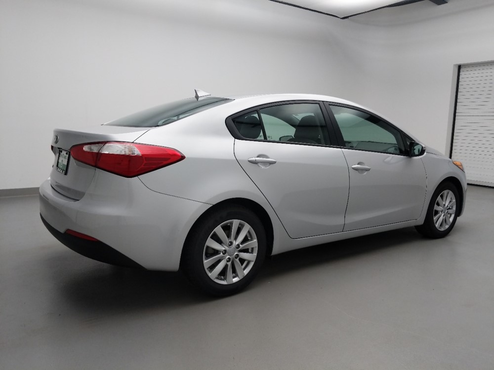 2016 Kia Forte - Passenger Rear Side