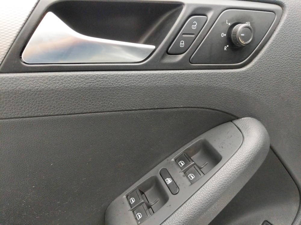 2016 Volkswagen Jetta - Driver Power Windows/Lock Control