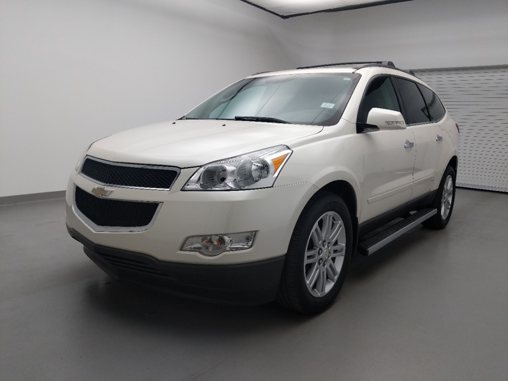 Used 2011 Chevrolet Traverse Driver Front Bumper
