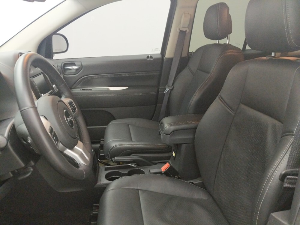 2017 Jeep Compass - Driver Front Seat