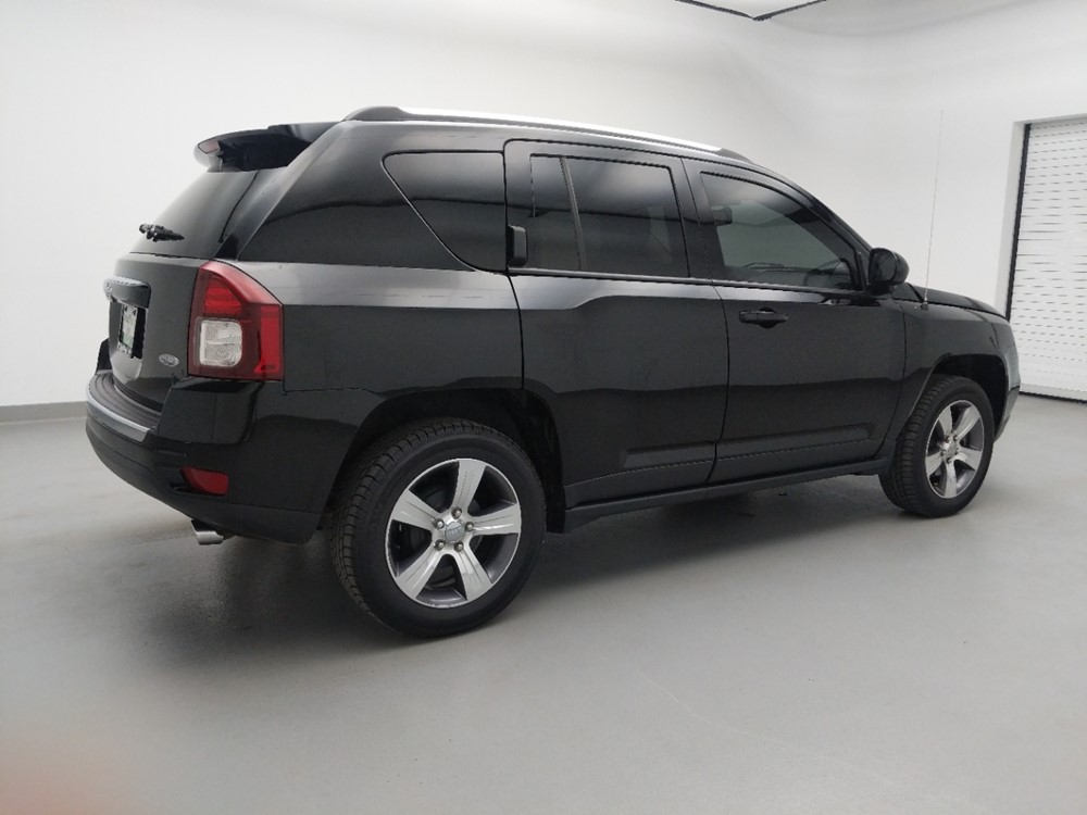2017 Jeep Compass - Passenger Rear Side