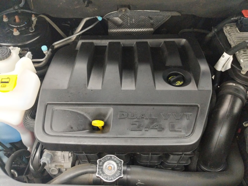 2017 Jeep Compass - Engine