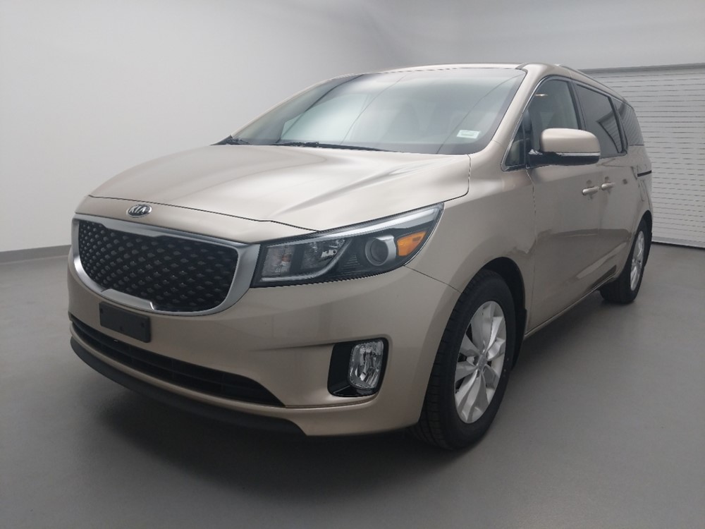 Used 2016 Kia Sedona Driver Front Bumper