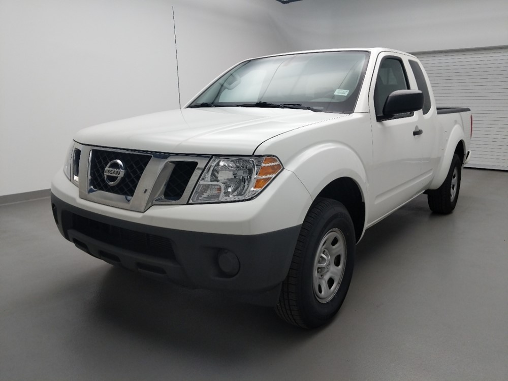 Used 2017 Nissan Frontier Driver Front Bumper