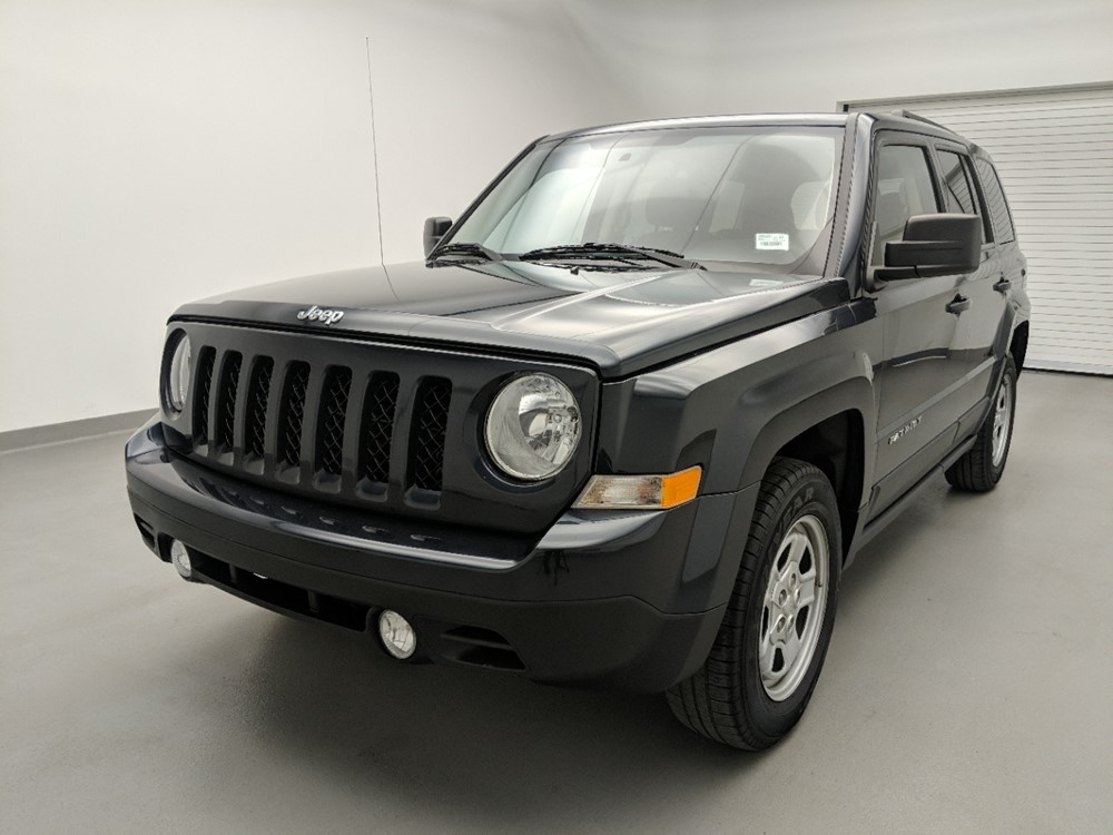 Used 2014 Jeep Patriot Driver Front Bumper