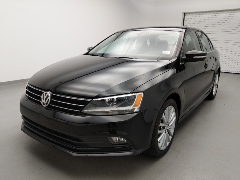 Used 2016 Volkswagen Jetta Driver Front Bumper