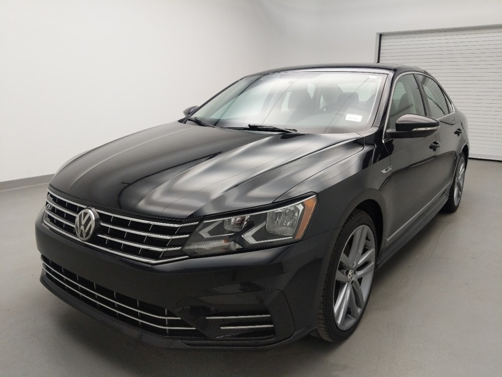 Used 2017 Volkswagen Passat Driver Front Bumper