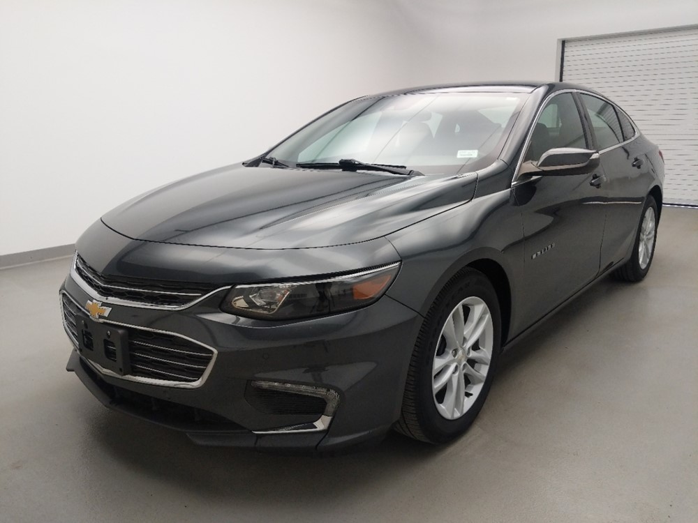 Used 2017 Chevrolet Malibu Driver Front Bumper