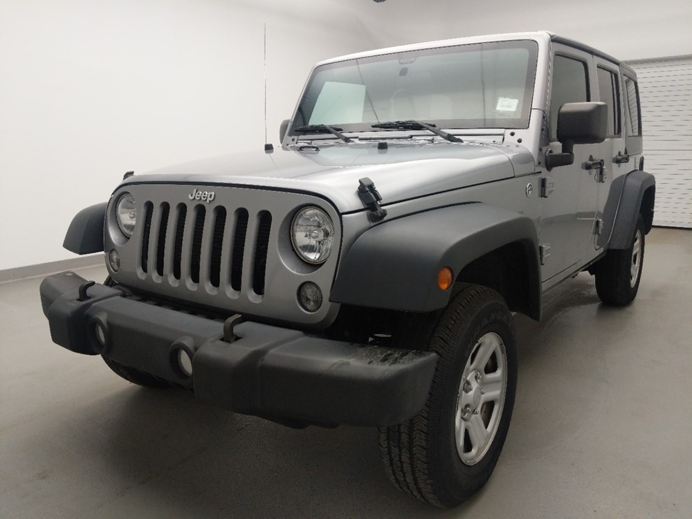 Used 2015 Jeep Wrangler Driver Front Bumper