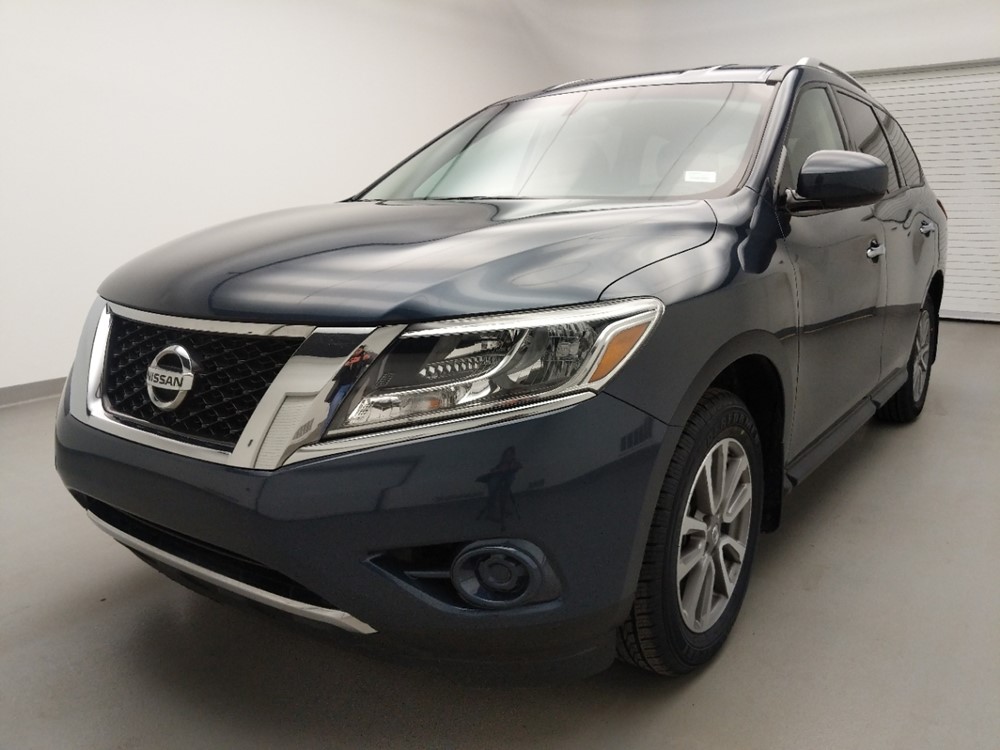 Used 2016 Nissan Pathfinder Driver Front Bumper