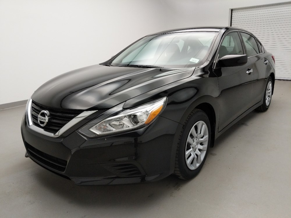 Used 2017 Nissan Altima Driver Front Bumper