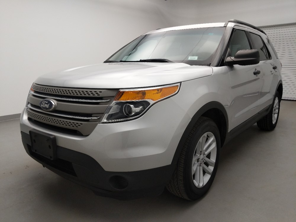 Used 2015 Ford Explorer Driver Front Bumper
