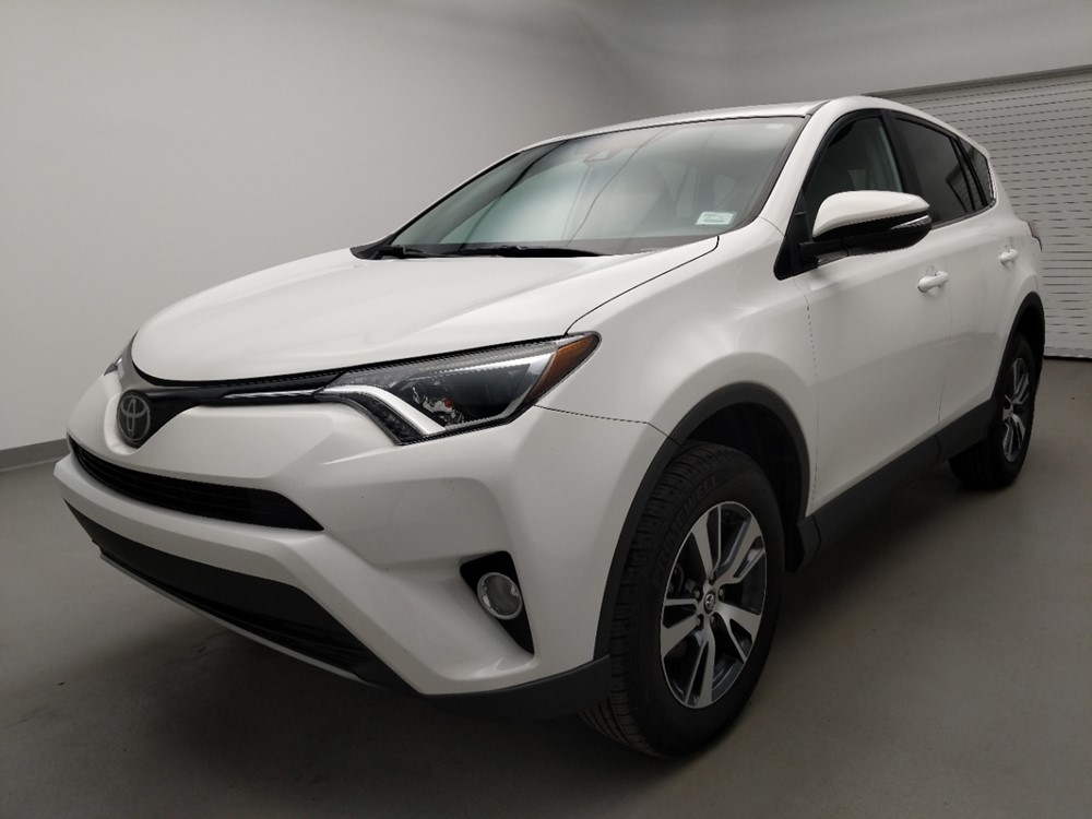 Used 2018 Toyota RAV4 Driver Front Bumper