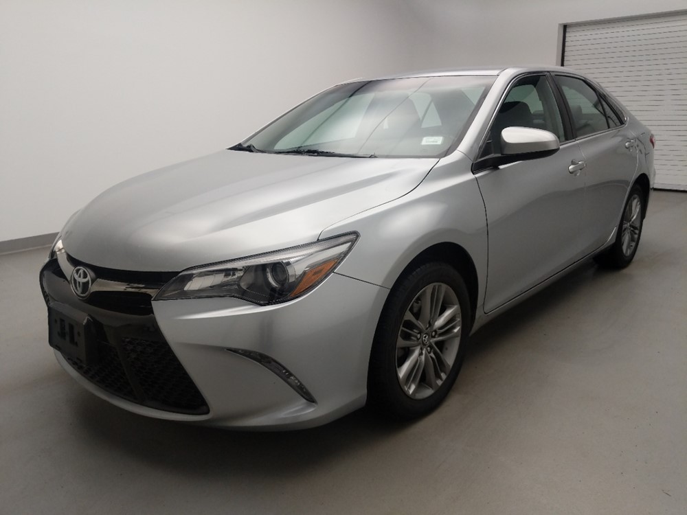 Used 2017 Toyota Camry Driver Front Bumper