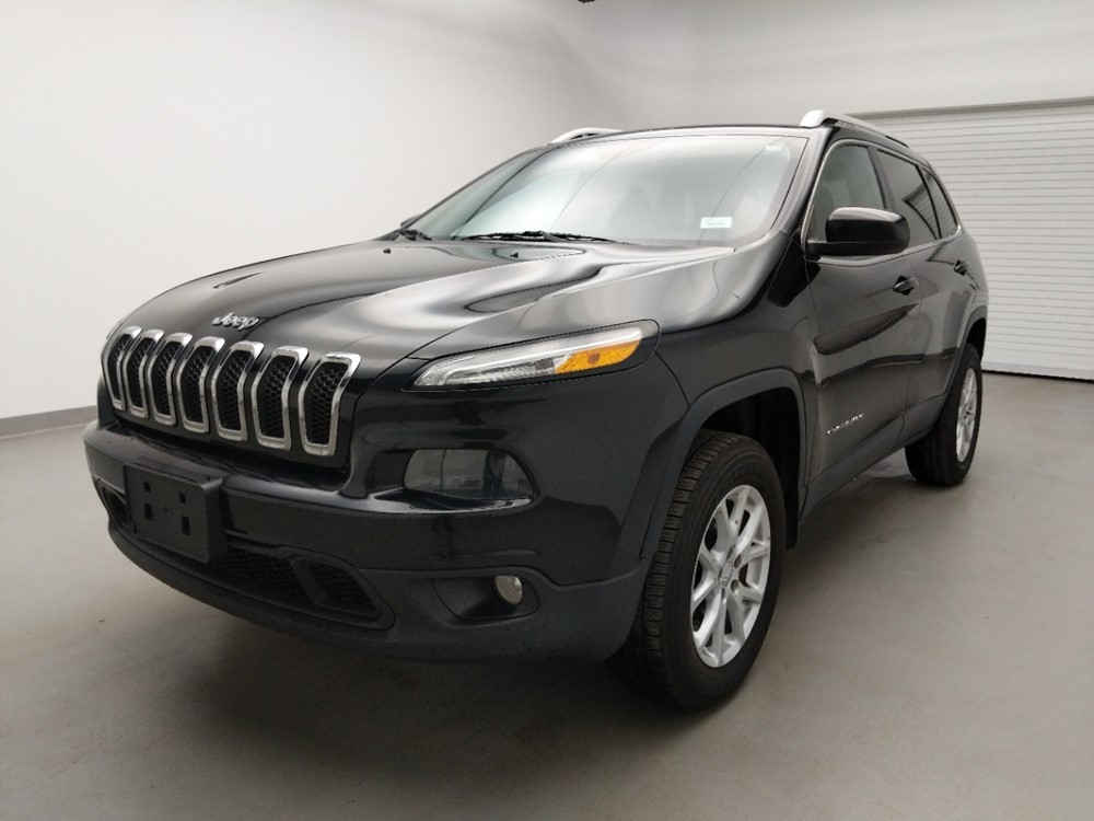 Used 2014 Jeep Cherokee Driver Front Bumper
