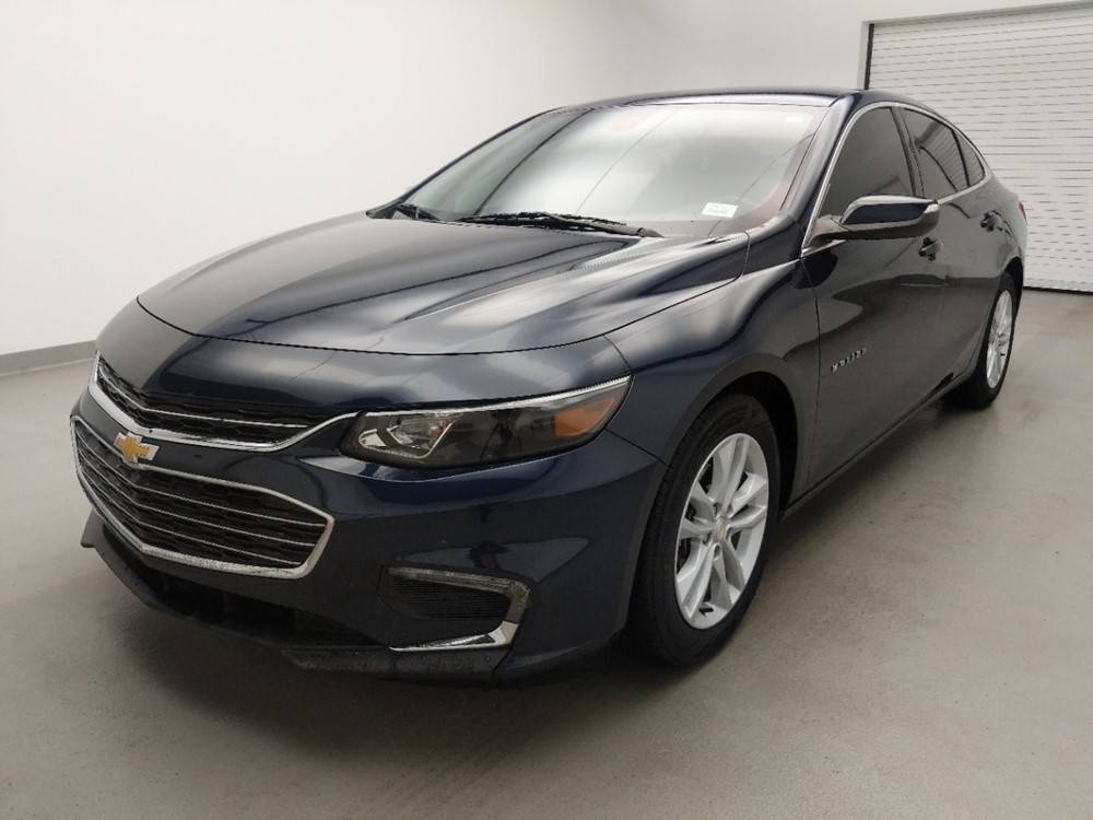 Used 2017 Chevrolet Malibu Driver Front Bumper