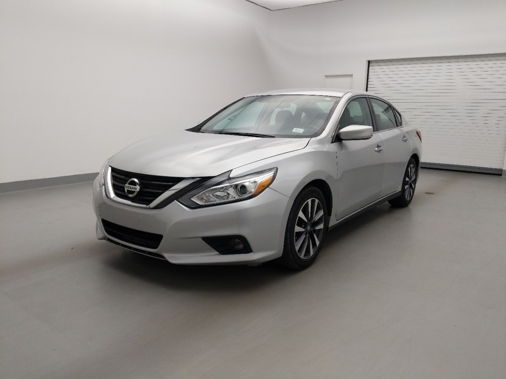 Used 2017 Nissan Altima Driver Front Bumper