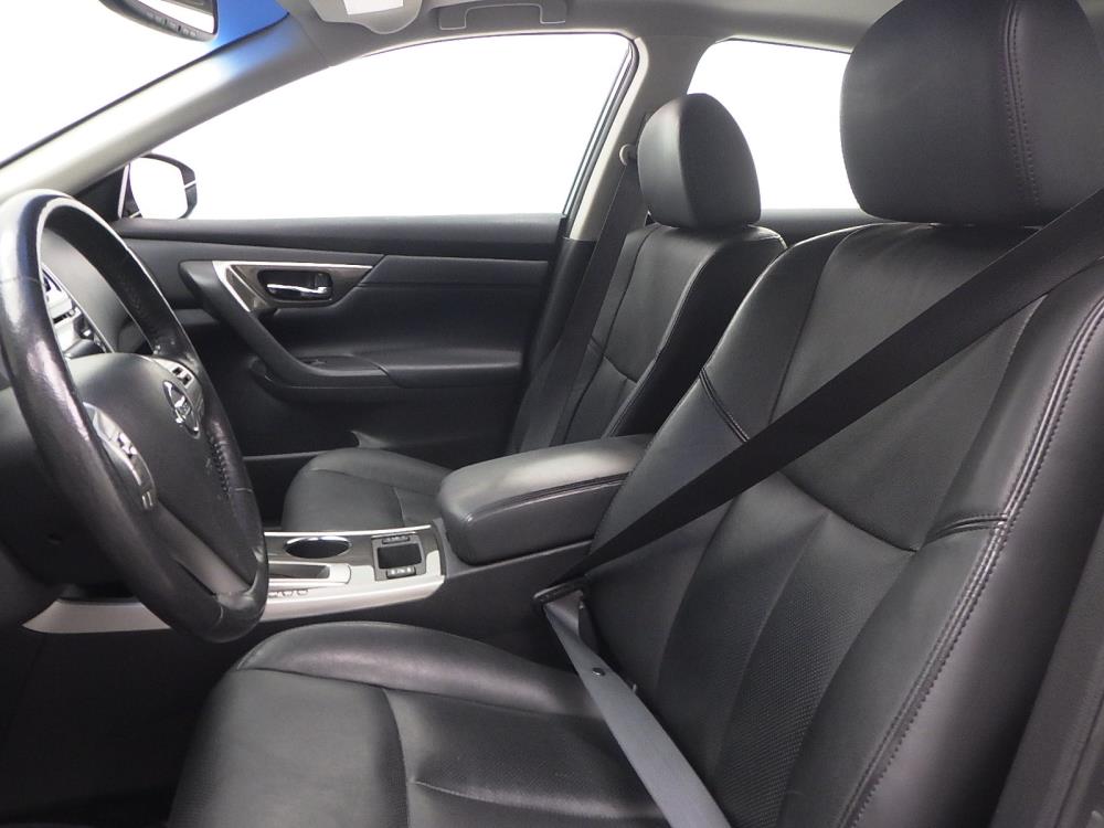 2015 Nissan Altima - Driver Front Seat