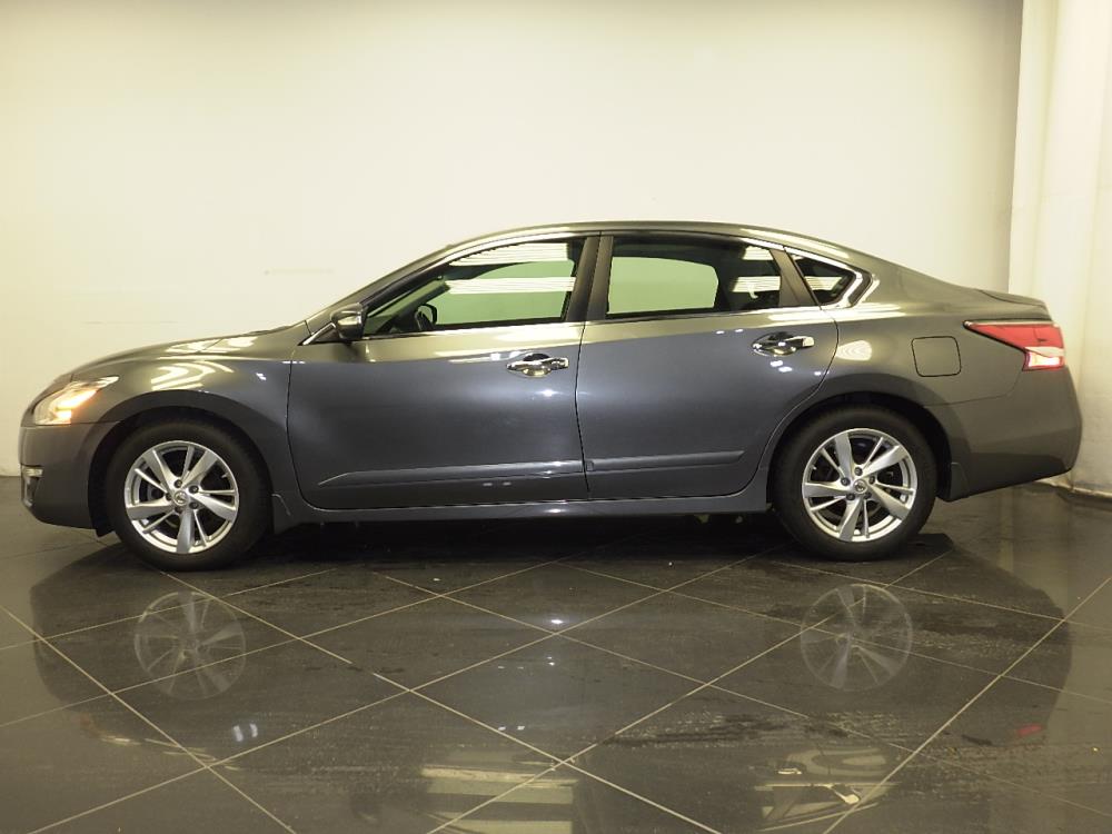 2015 Nissan Altima - Driver Front Side
