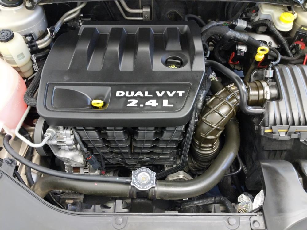 2014 Chrysler 200 - Engine