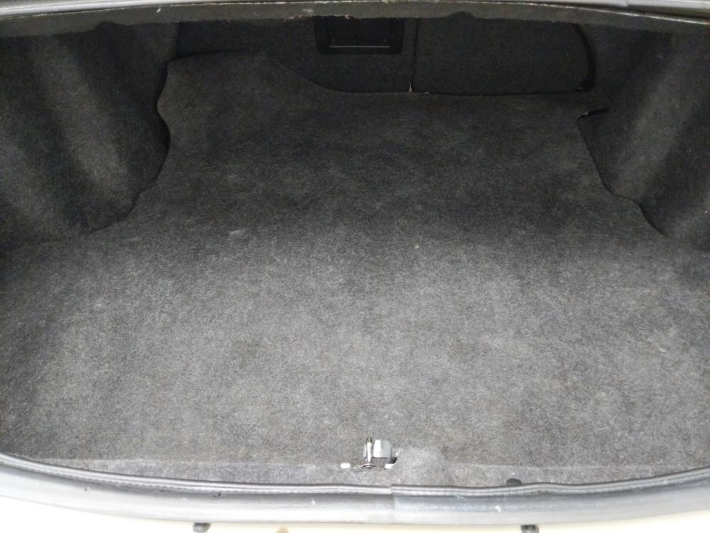 2014 Chrysler 200 - Trunk