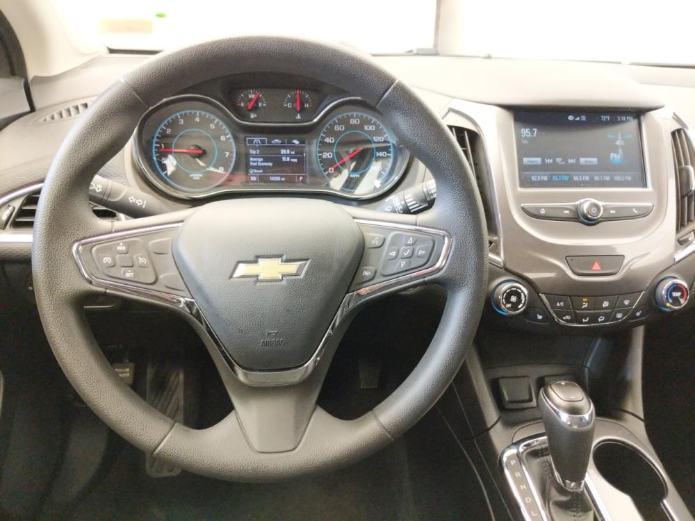 2017 Chevrolet Cruze - Driver Dash