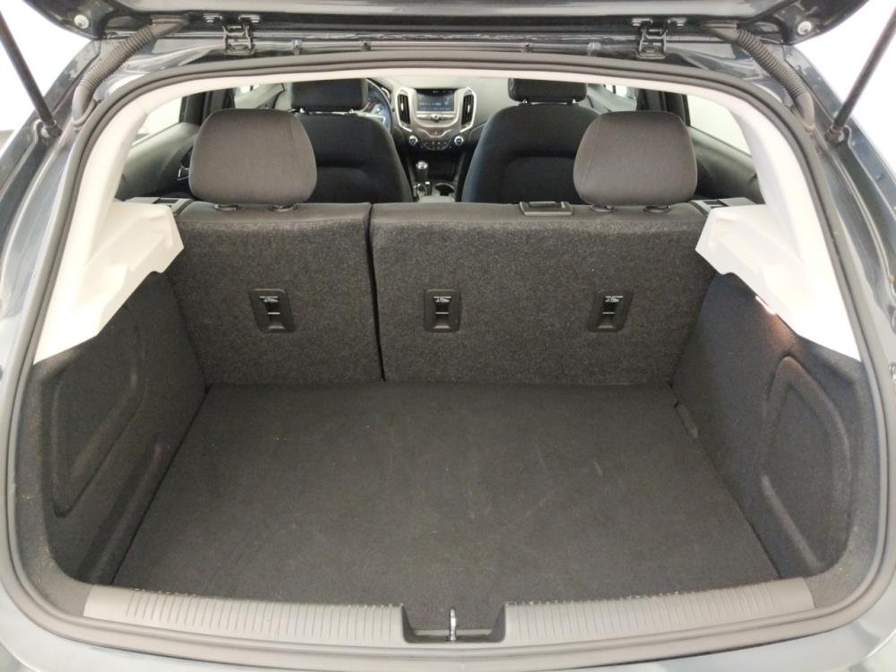 2017 Chevrolet Cruze - Trunk