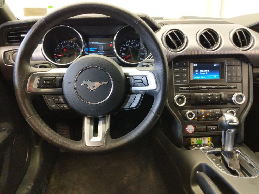 2015 Ford Mustang - Driver Dash