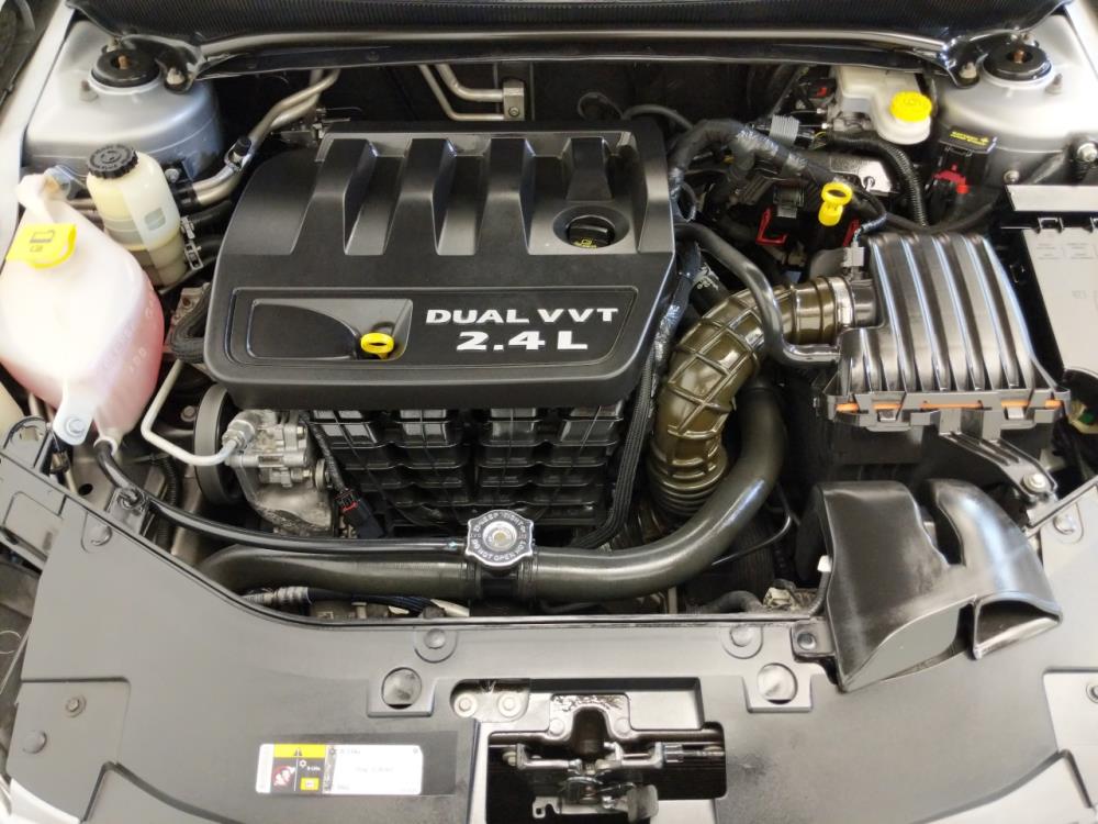 2014 Chrysler 200 - Engine
