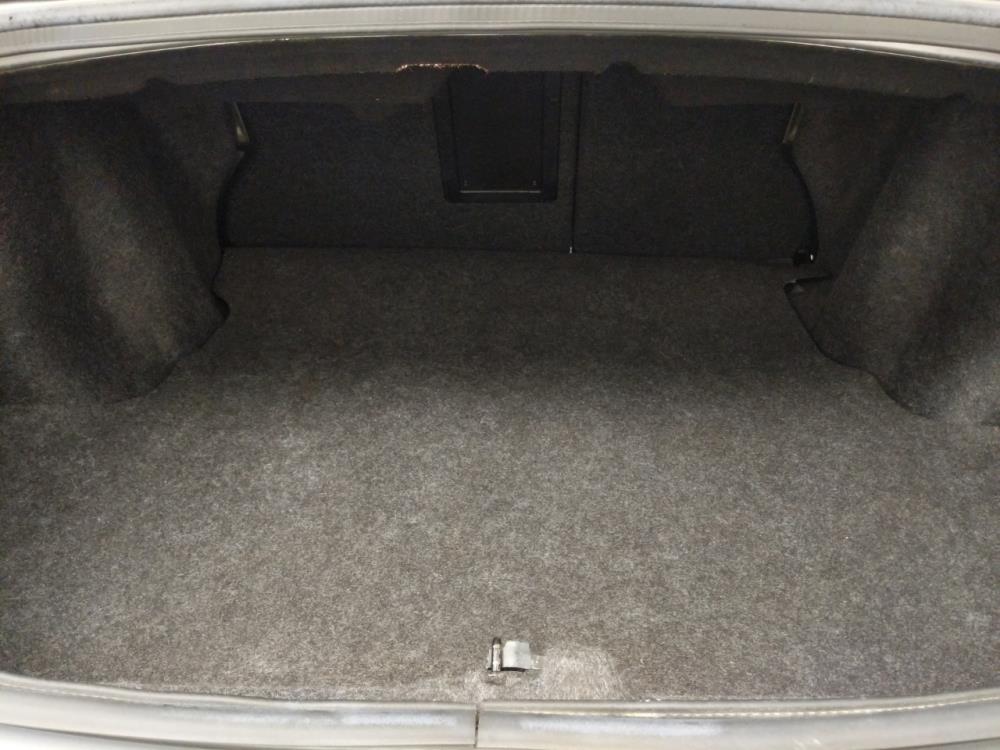 2014 Chrysler 200 - Trunk