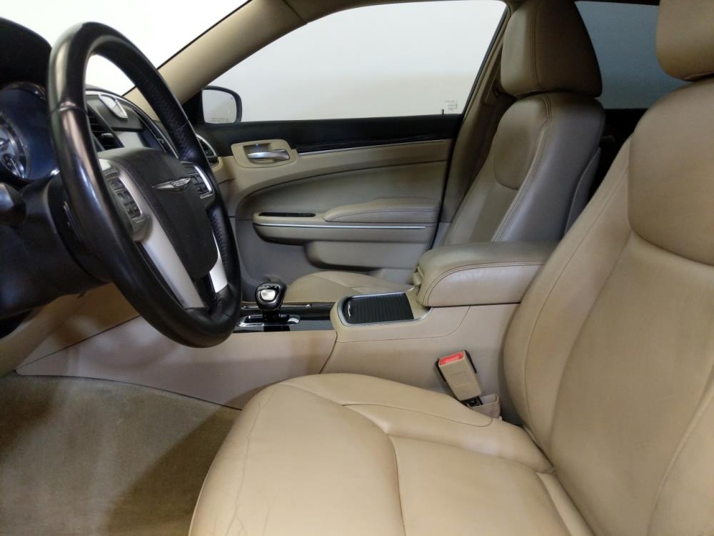 2013 Chrysler 300 - Driver Front Seat