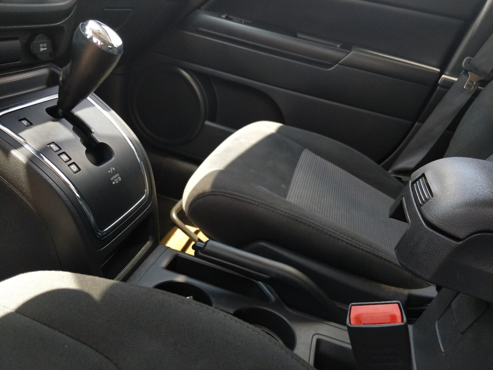 2016 Jeep Compass - Center Console/Cup Holders