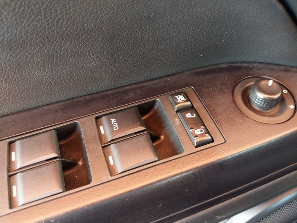 2016 Jeep Compass - Driver Power Windows/Lock Control