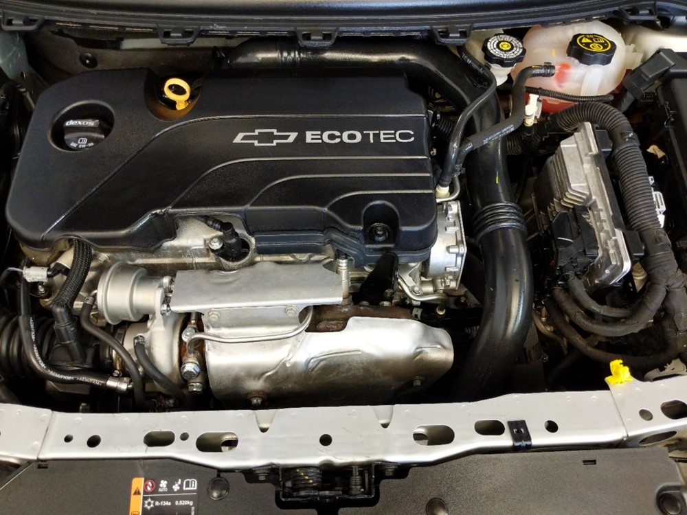 2017 Chevrolet Cruze - Engine