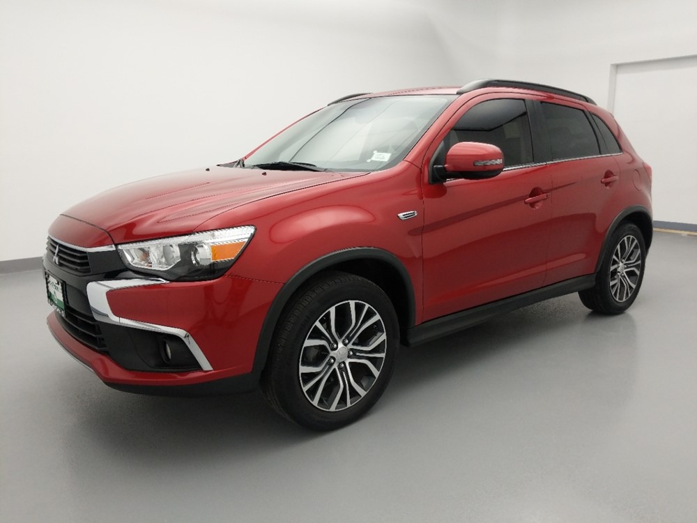 2016 Mitsubishi Outlander - Driver Front Side