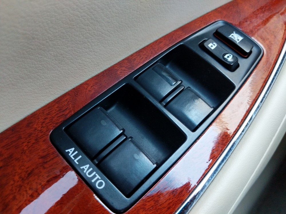 2012 Lexus ES 350 - Driver Power Windows/Lock Control