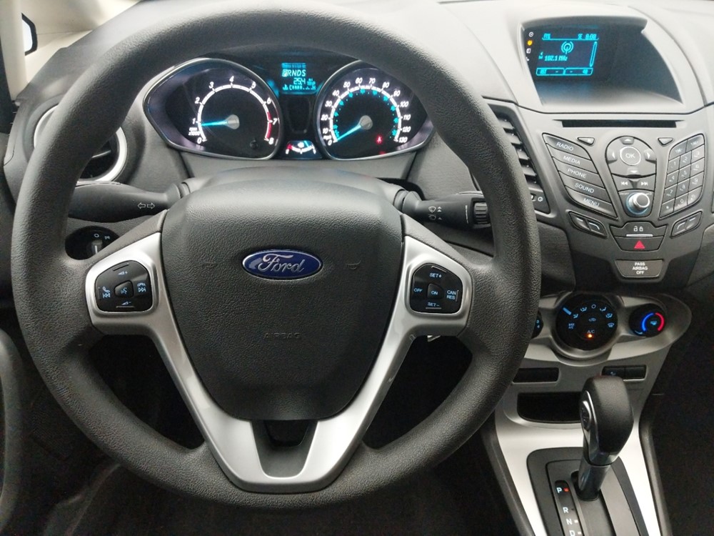 2017 Ford Fiesta - Driver Dash