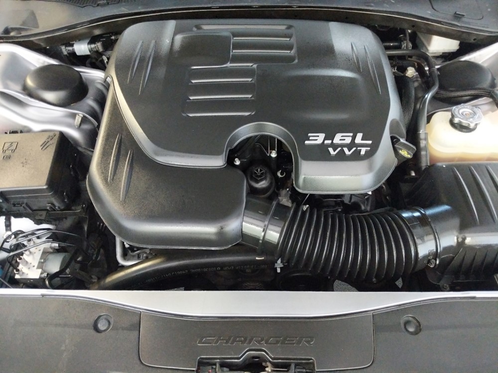 2017 Dodge Charger - Engine