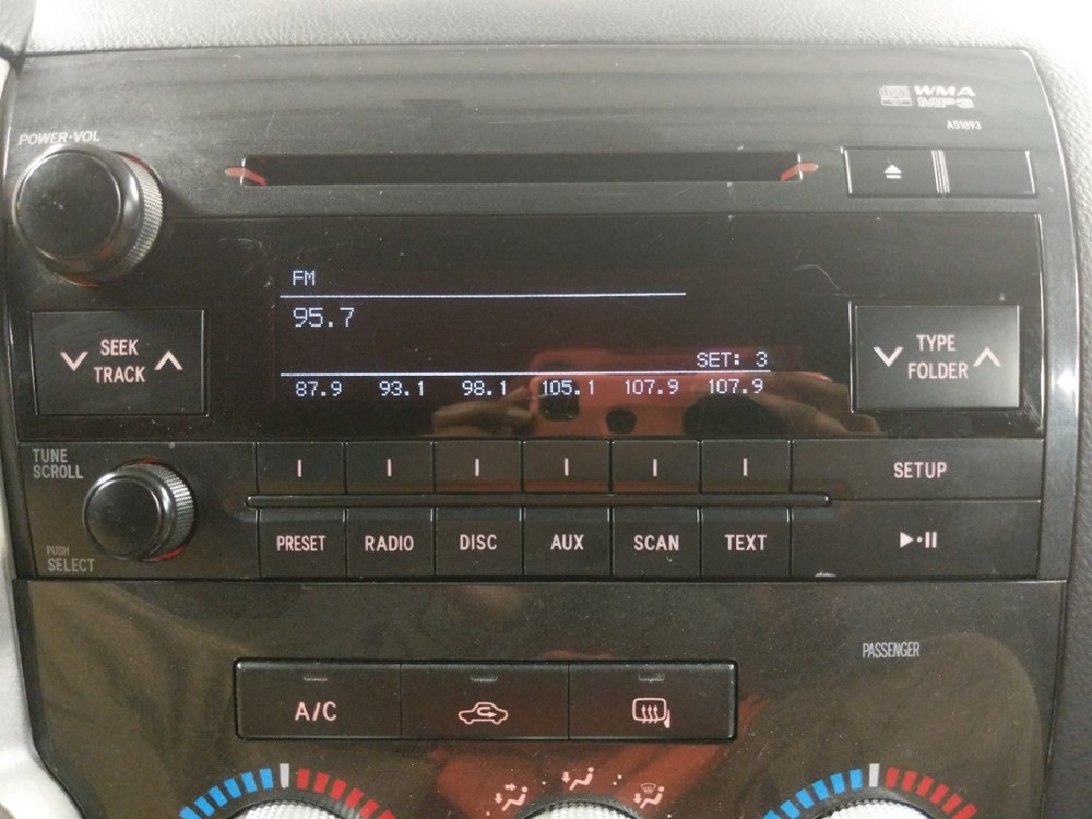 2013 Toyota Tundra - Stereo Package