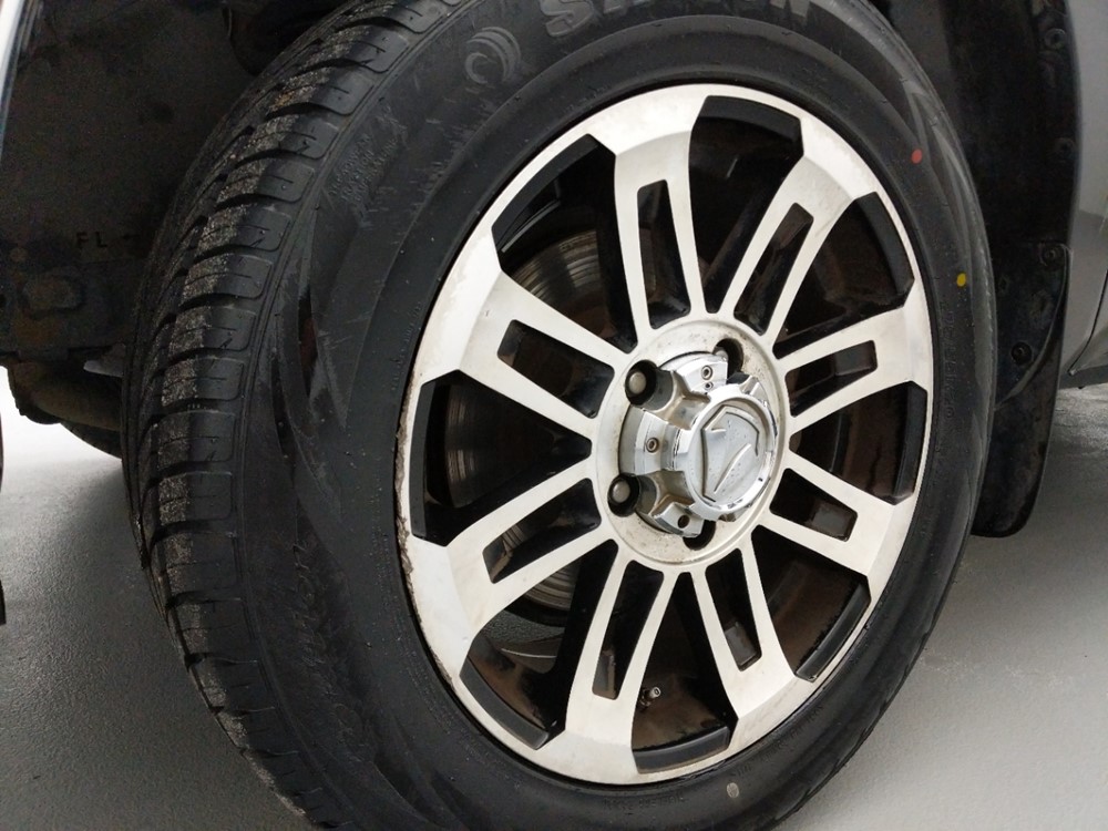 2013 Toyota Tundra - Wheel