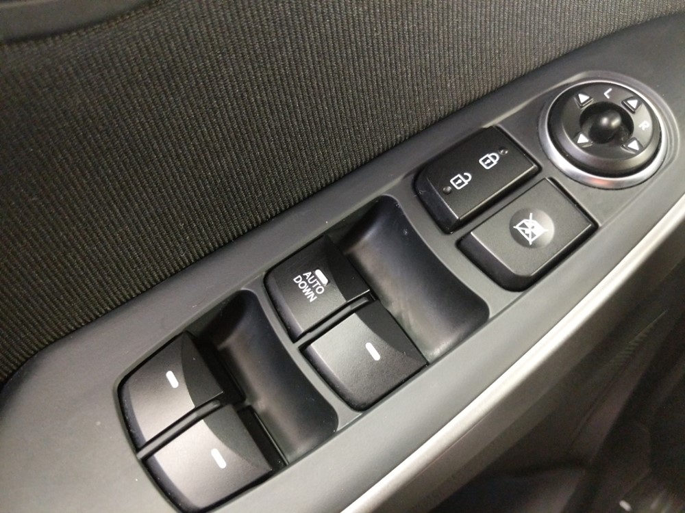 2017 Hyundai Elantra - Driver Power Windows/Lock Control