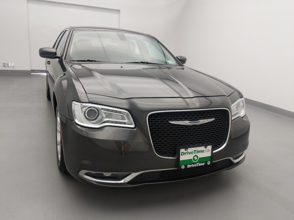 2016 Chrysler 300 - Passenger Front Hood