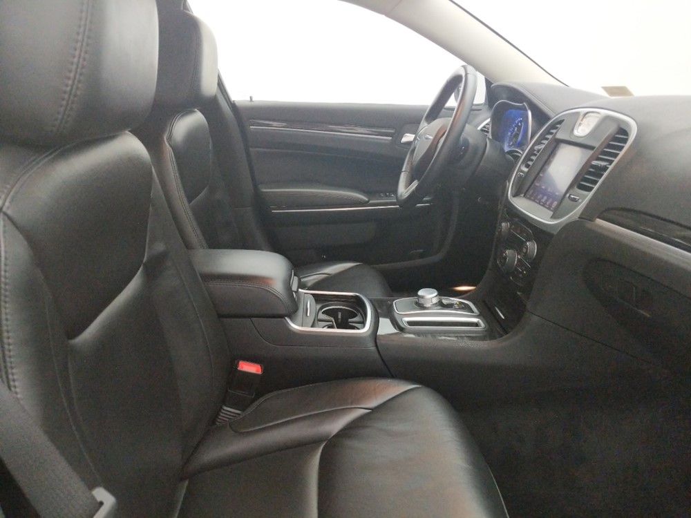 2016 Chrysler 300 - Passenger Front Seat